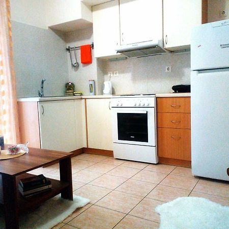 Φωτεινό Διαμέρισμα Πειραιας Appartement Piraeus Buitenkant foto